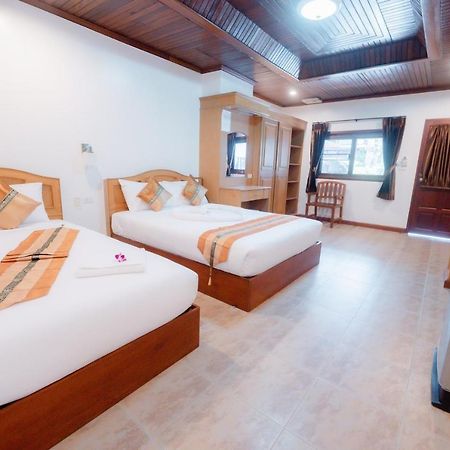 Coconut Grove Hotel Samui チャウエン エクステリア 写真