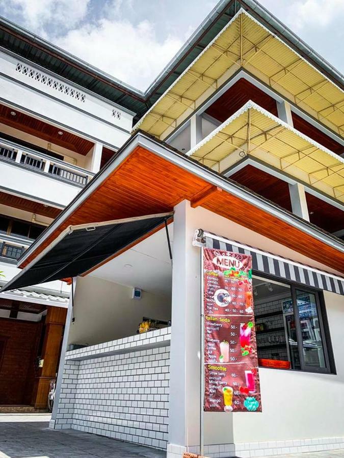 Coconut Grove Hotel Samui チャウエン エクステリア 写真