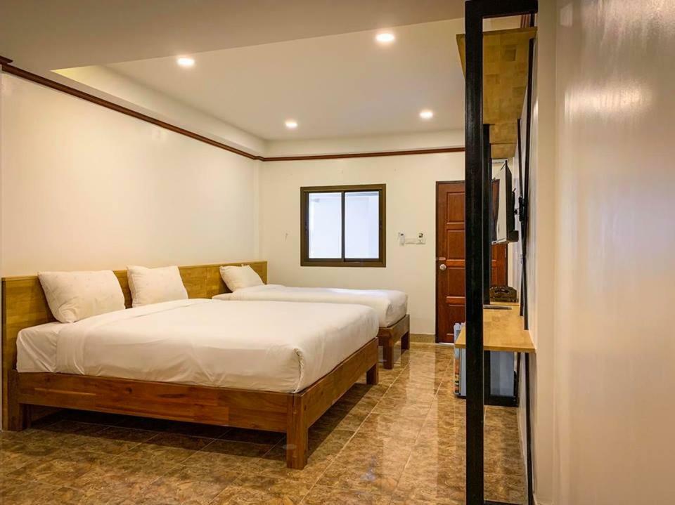 Coconut Grove Hotel Samui チャウエン エクステリア 写真