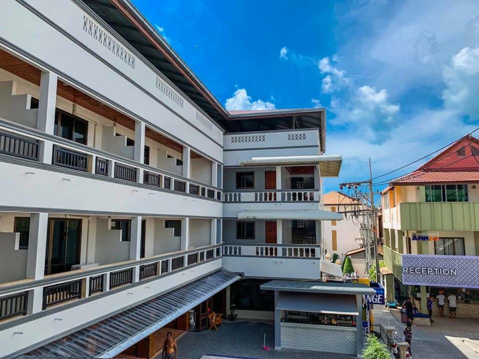 Coconut Grove Hotel Samui チャウエン エクステリア 写真