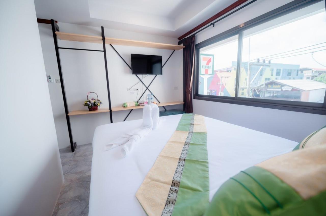 Coconut Grove Hotel Samui チャウエン エクステリア 写真