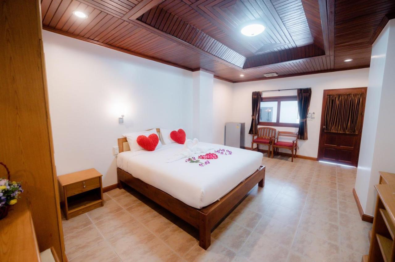 Coconut Grove Hotel Samui チャウエン エクステリア 写真
