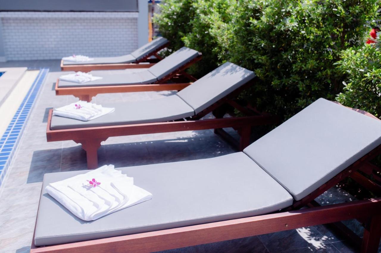 Coconut Grove Hotel Samui チャウエン エクステリア 写真
